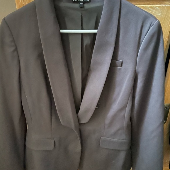 Three blazers! Great condition. All size medium - Picture 4 of 4